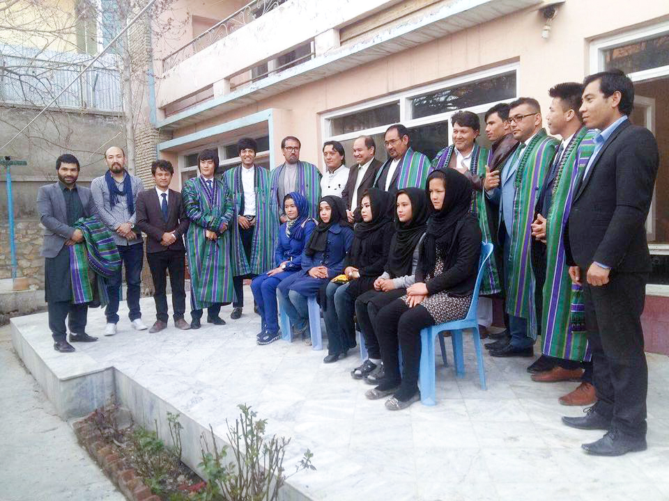 با شماری از قهرمانان ورزشی افغانستان