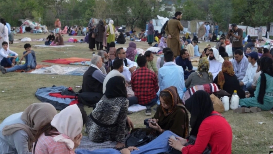 صدها پناهجوی افغانستانی در پاکستان، برای مقابله با ظلم طالبان اخراج شدند؛ صدها پناهجوی افغانستانی در پاکستان، برای مقابله با ظلم طالبان اخراج شدند؛