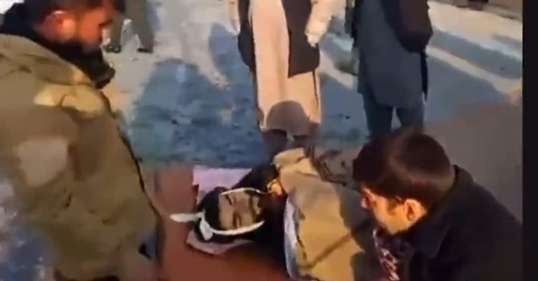 افراد مسلح طالبان یک دکاندار را در شهر کابل به گلوله بستند ـ مجلهی اورال افراد مسلح طالبان یک دکاندار را در شهر کابل به گلوله بستند ـ مجلهی اورال