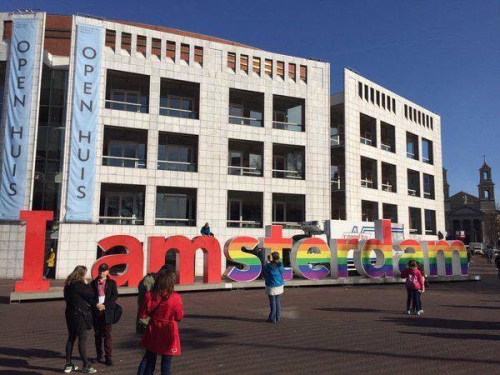 نیویورک تایمز: آمستردام جانشین لندن خواهد شد نیویورک تایمز: آمستردام جانشین لندن خواهد شد