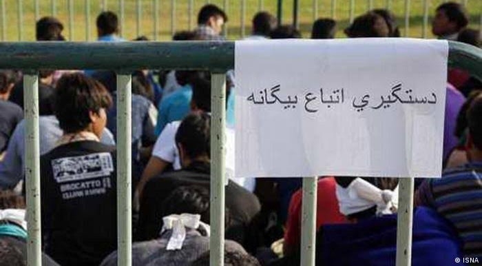 سوءاستفاده‌ی سیاسی ایرانی‌ها از مهاجران افغانستانی؛ بازداشت و اخراج گسترده پناهجویان ادامه دارد