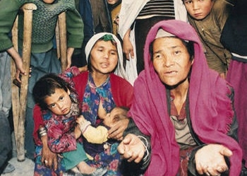 فاجعه‌ی افشار پس از سه دهه؛ قضاوت نخبگان و نویسندگان امروز در مورد این تراژیدی انسانی چیست؟