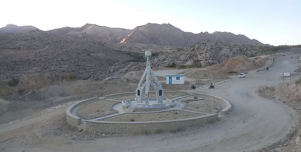 ۱۱ تن در دایکندی در نخستین روزهای تسلط طالبان بر این ولایت چرا و چگونه سلاخی شدند؟ ـ مجلهی اورال ۱۱ تن در دایکندی در نخستین روزهای تسلط طالبان بر این ولایت چرا و چگونه سلاخی شدند؟ ـ مجلهی اورال