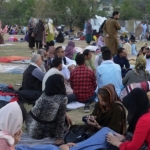 صدها پناهجوی افغانستانی در پاکستان، برای مقابله با ظلم طالبان اخراج شدند؛ صدها پناهجوی افغانستانی در پاکستان، برای مقابله با ظلم طالبان اخراج شدند؛