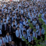 هزارهها و بیستسال جمهوریت؛ اقتصاد ناچیز و تقلای جبران از طریق آموزش ـ مجلهی اورال هزارهها و بیستسال جمهوریت؛ اقتصاد ناچیز و تقلای جبران از طریق آموزش ـ مجلهی اورال