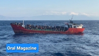 یک کشتی با صدها مهاجر افغانستانی در بندر یونان پهلو گرفت